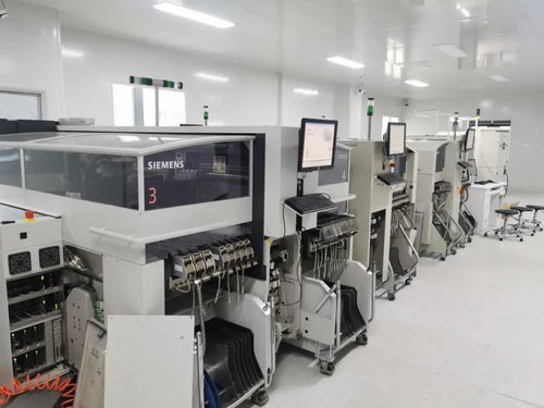 国产化新里程 乐山市首片服务器主板在宝德自强贴片厂成功试产